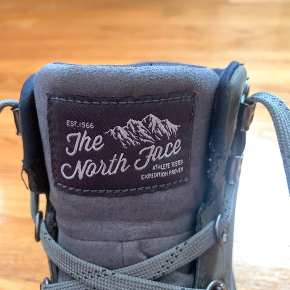 Back-To-Berkeley Redux Leather North Face boots - Picture 5 of 5